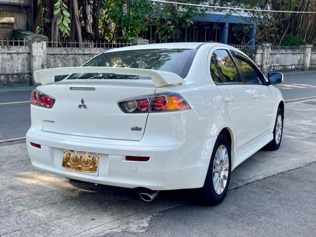 Mitsubishi Lancer  第5張相片