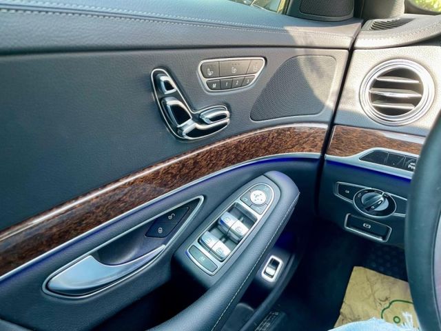 Mercedes-Benz/賓士 S400  第8張相片