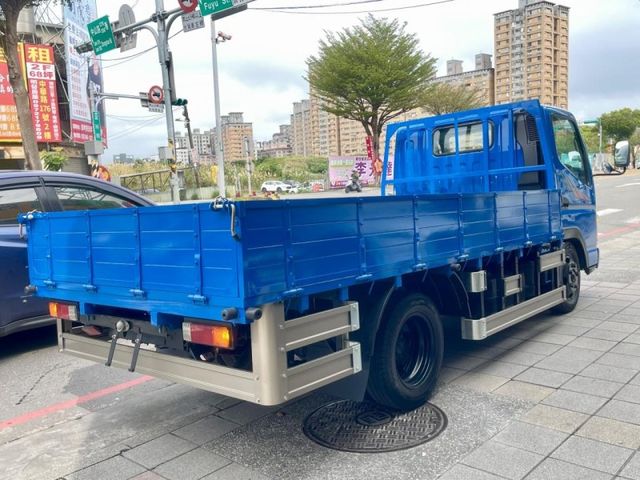 Mitsubishi Canter  第7張相片