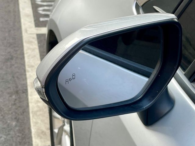 Toyota ALTIS  第2張相片