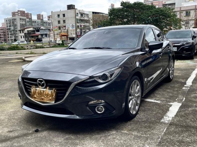 2015年式Mazda3 頂規 有抬頭顯示器 定速 免鑰匙啟動 原廠影音 天窗  第6張相片