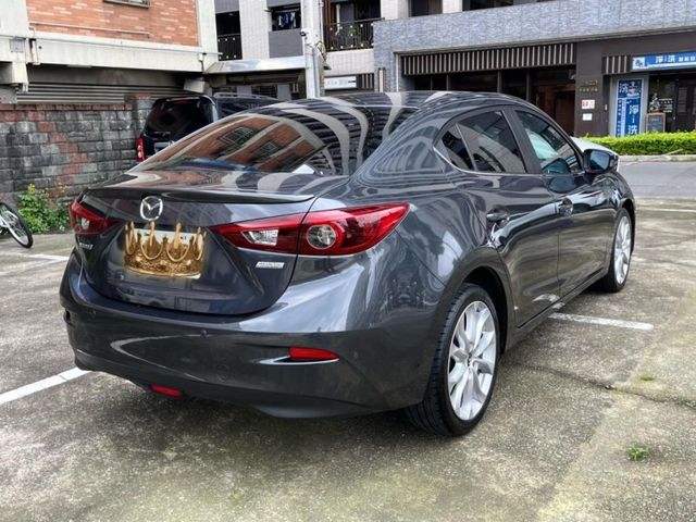 2015年式Mazda3 頂規 有抬頭顯示器 定速 免鑰匙啟動 原廠影音 天窗  第7張相片