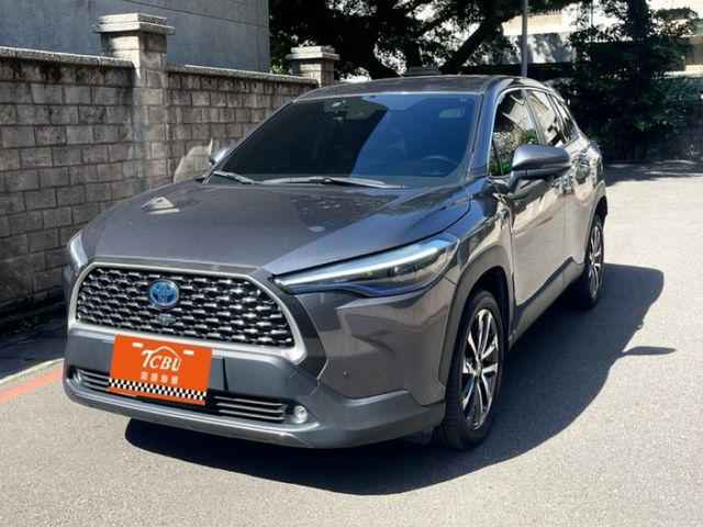 2022年油電CC 有LED頭燈 原廠影音 電尾門 ACC 盲點  第4張相片