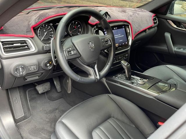 Maserati 瑪莎拉蒂 Ghibli  第1張相片