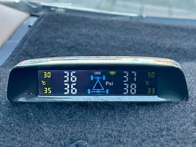 Toyota ALTIS  第1張相片