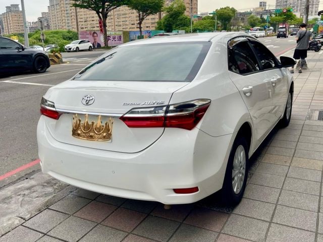 Toyota ALTIS  第1張相片