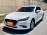 2017年Mazda3 五門 里程7萬 有加裝室內氣氛燈 免鑰匙啟動 原廠影音 定速  第4張縮圖