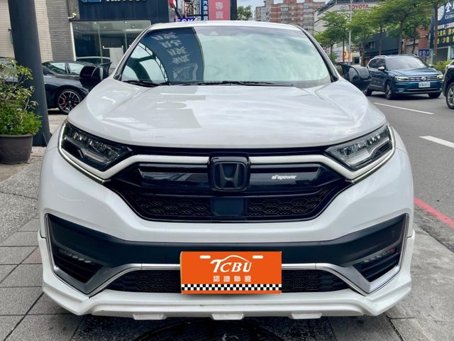 2022年CRV5.5代 里程跑少車輛原廠保養 改很帥 全車空力套件大包 卡夢 進氣 閥門排氣管 可全額貸款  第4張相片