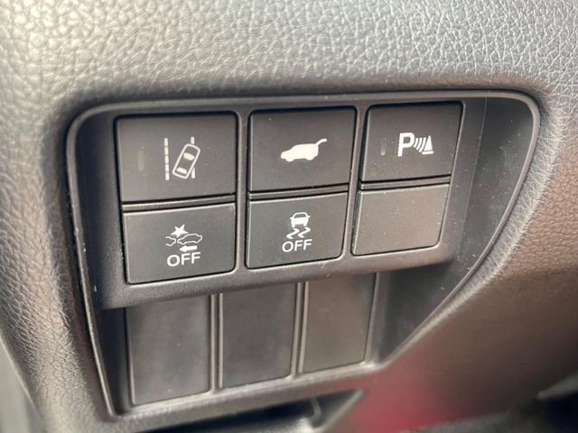 2022年CRV5.5代 里程跑少車輛原廠保養 改很帥 全車空力套件大包 卡夢 進氣 閥門排氣管 可全額貸款  第9張相片