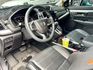 2022年CRV5.5代 里程跑少車輛原廠保養 改很帥 全車空力套件大包 卡夢 進氣 閥門排氣管 可全額貸款  第11張縮圖