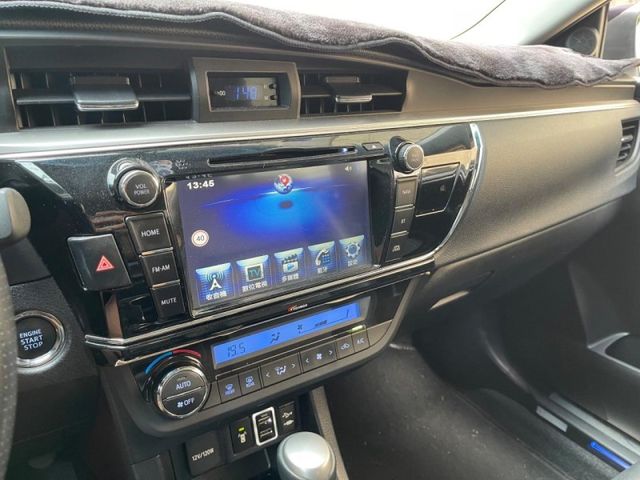 Toyota ALTIS  第8張相片