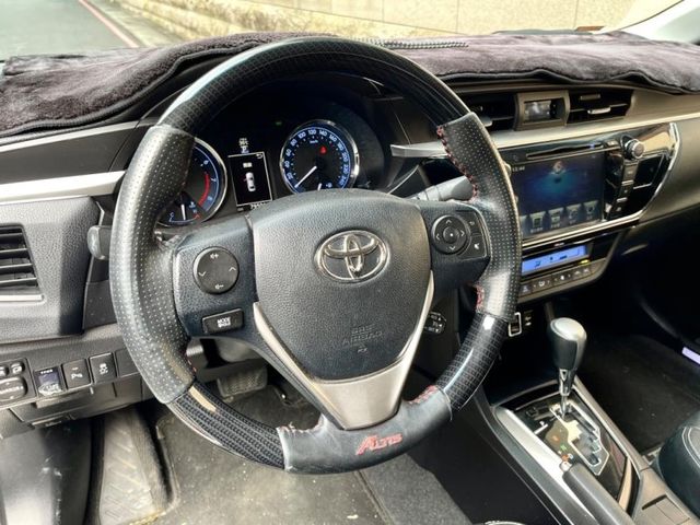 Toyota ALTIS  第10張相片