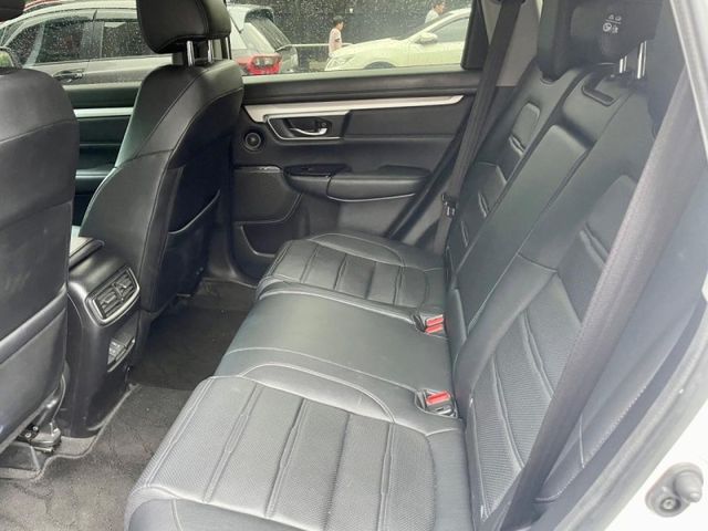2019年CRV 里程10萬 有ACC 車道維持 原廠影音  第3張相片