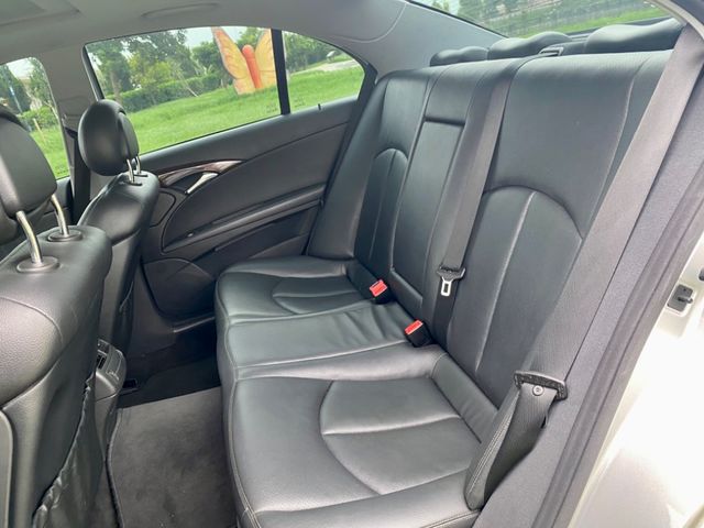 M-BENZ賓士 E200K  第6張相片