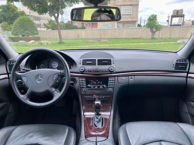 M-BENZ賓士 E200K  第7張相片