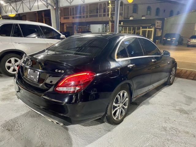 M-BENZ賓士 C300  第2張相片