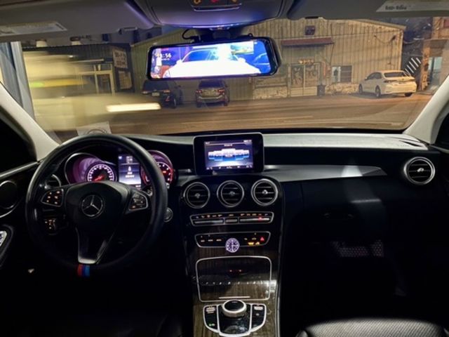 M-BENZ賓士 C300  第4張相片