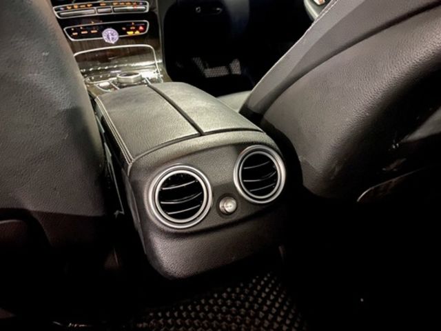 M-BENZ賓士 C300  第7張相片