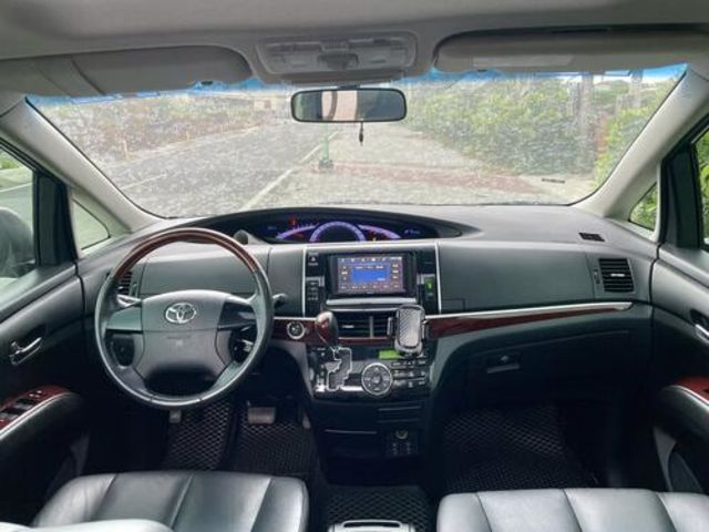 TOYOTA豐田 PREVIA  第6張相片