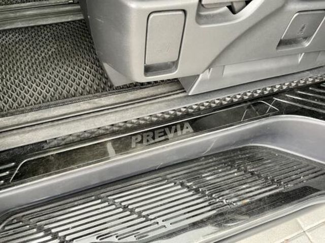 TOYOTA豐田 PREVIA  第10張相片