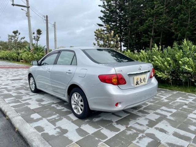 TOYOTA豐田 ALTIS  第4張相片