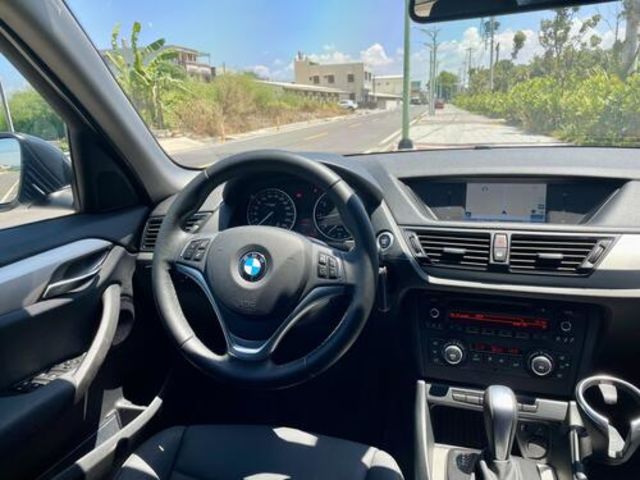 BMW寶馬 X1  第9張相片