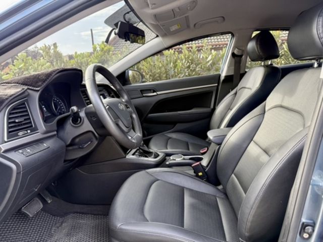 HYUNDAI現代 ELANTRA  第10張相片