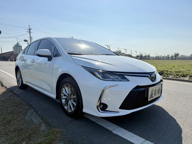 TOYOTA豐田 ALTIS  第4張相片