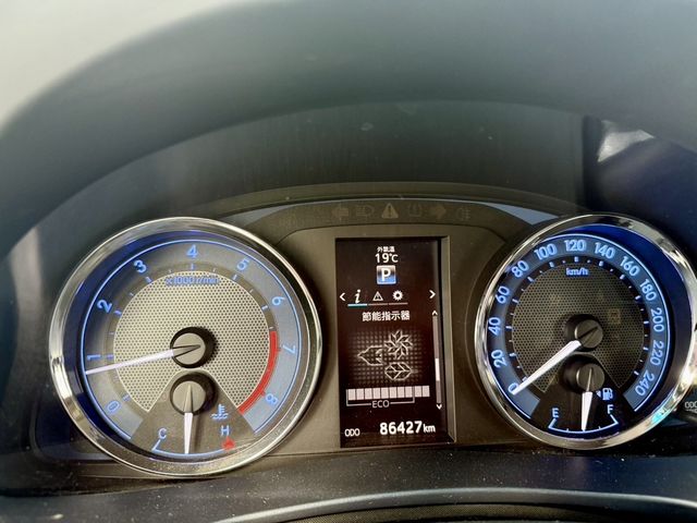 TOYOTA豐田 ALTIS  第11張相片