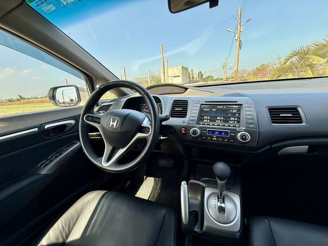 HONDA本田 CIVIC  第9張相片
