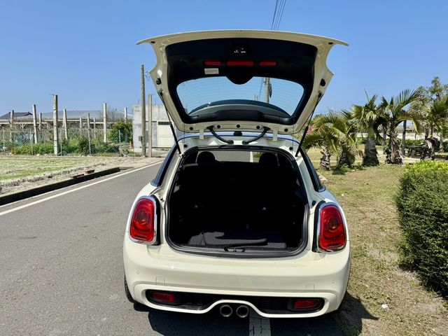 MINI迷你 COOPER S  第8張相片