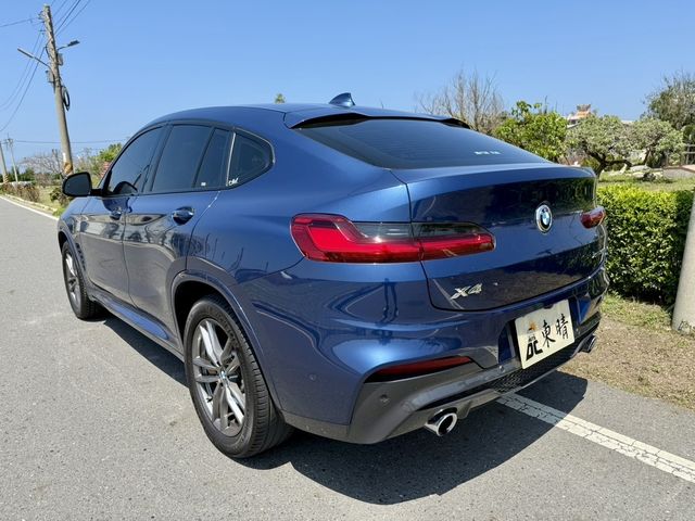 BMW寶馬 X4 XDRIVE30I  第3張相片