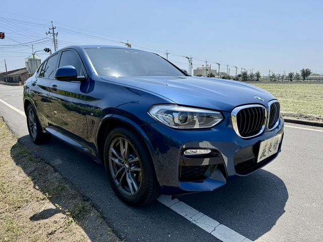 BMW寶馬 X4 XDRIVE30I  第4張相片