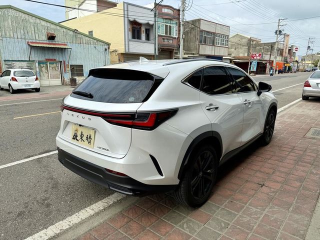 LEXUS凌志 NX350H  第6張相片