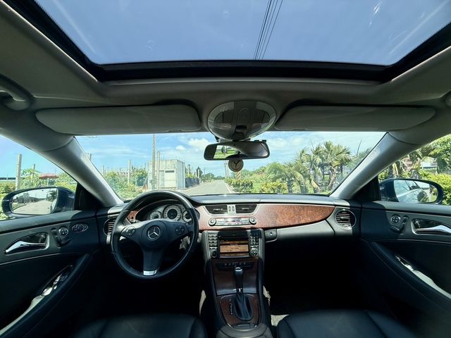 M-BENZ賓士 CLS350  第9張相片