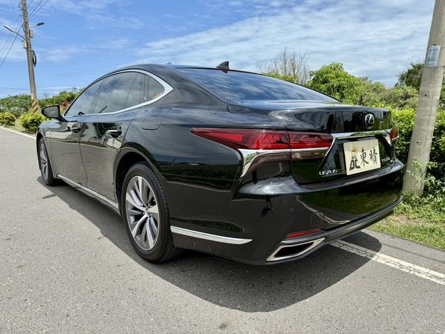 LEXUS凌志 LS350  第3張相片