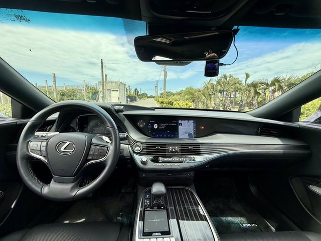 LEXUS凌志 LS350  第8張相片