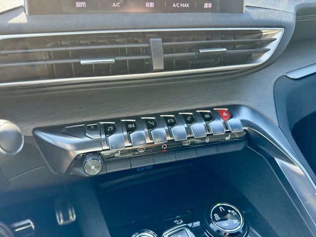 PEUGEOT寶獅 3008  第14張相片
