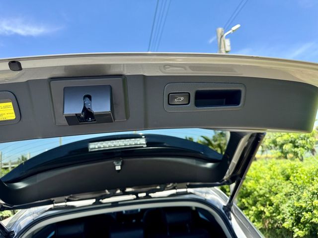 LEXUS凌志 NX200T  第18張相片