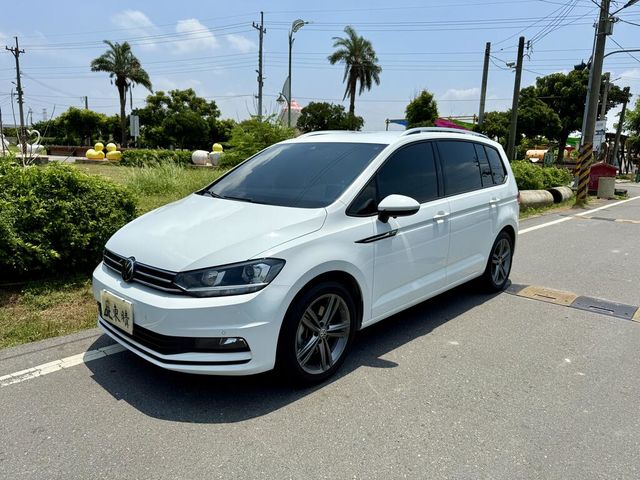 VOLKSWAGEN福斯 TOURAN  第1張相片