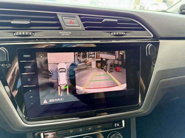 VOLKSWAGEN福斯 TOURAN  第11張相片