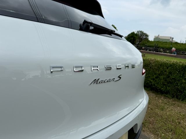 PORSCHE保時捷 MACAN S  第7張相片