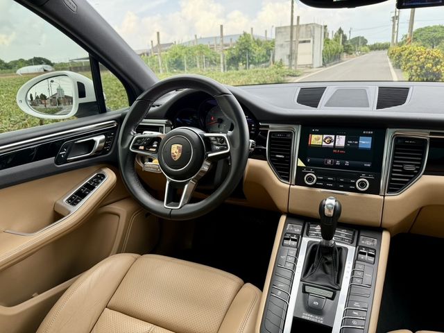 PORSCHE保時捷 MACAN S  第10張相片