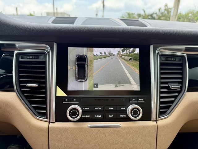 PORSCHE保時捷 MACAN S  第14張相片