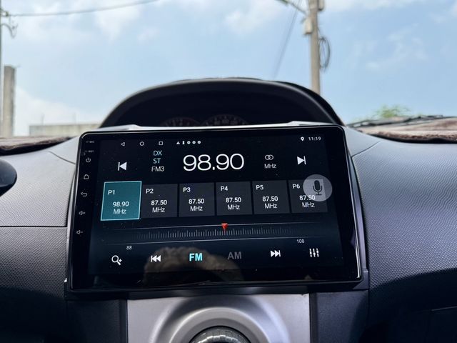 TOYOTA豐田 YARIS  第7張相片