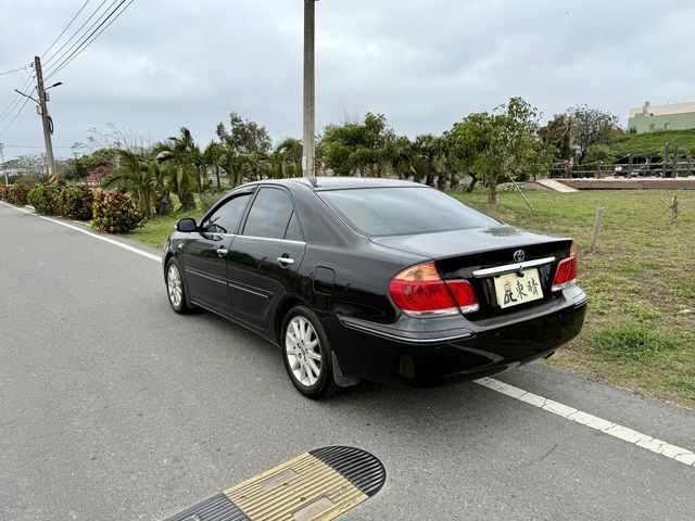 TOYOTA豐田 CAMRY  第3張相片