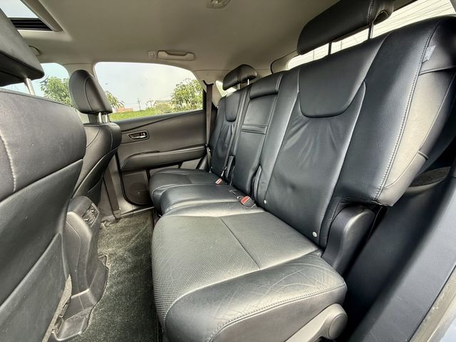 LEXUS凌志 RX450H  第14張相片