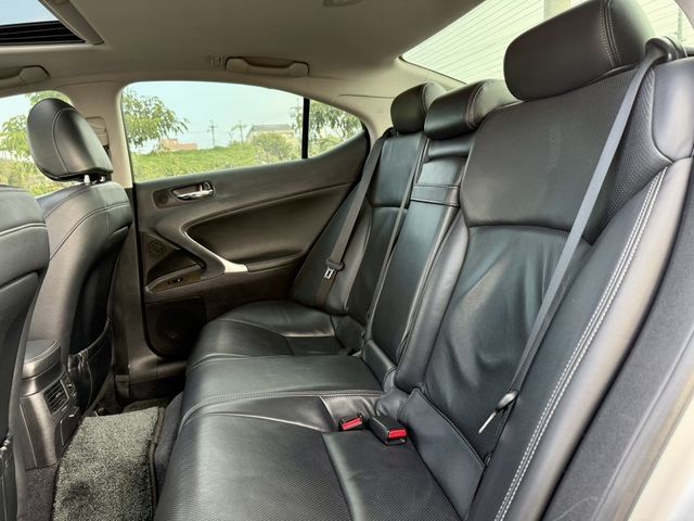 LEXUS凌志 IS250  第13張相片