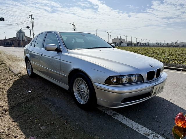 BMW寶馬 525  第4張相片