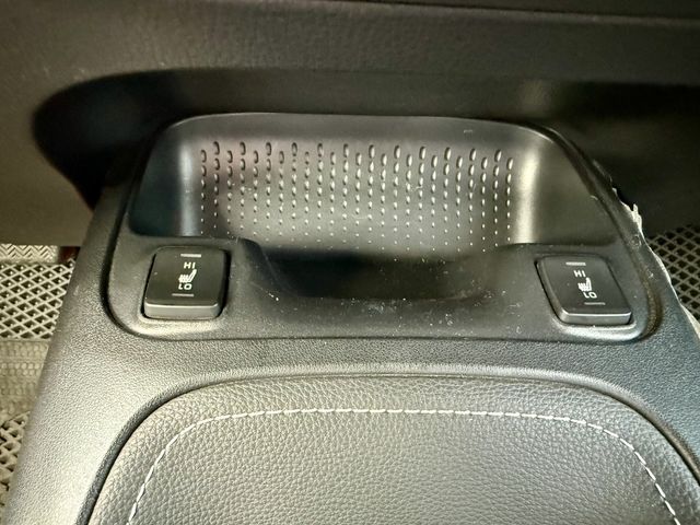 TOYOTA豐田 AURIS  第12張相片